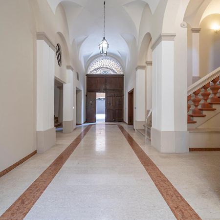 Via Emilia Centro - Stupendo Appartamento A Модена Екстериор снимка